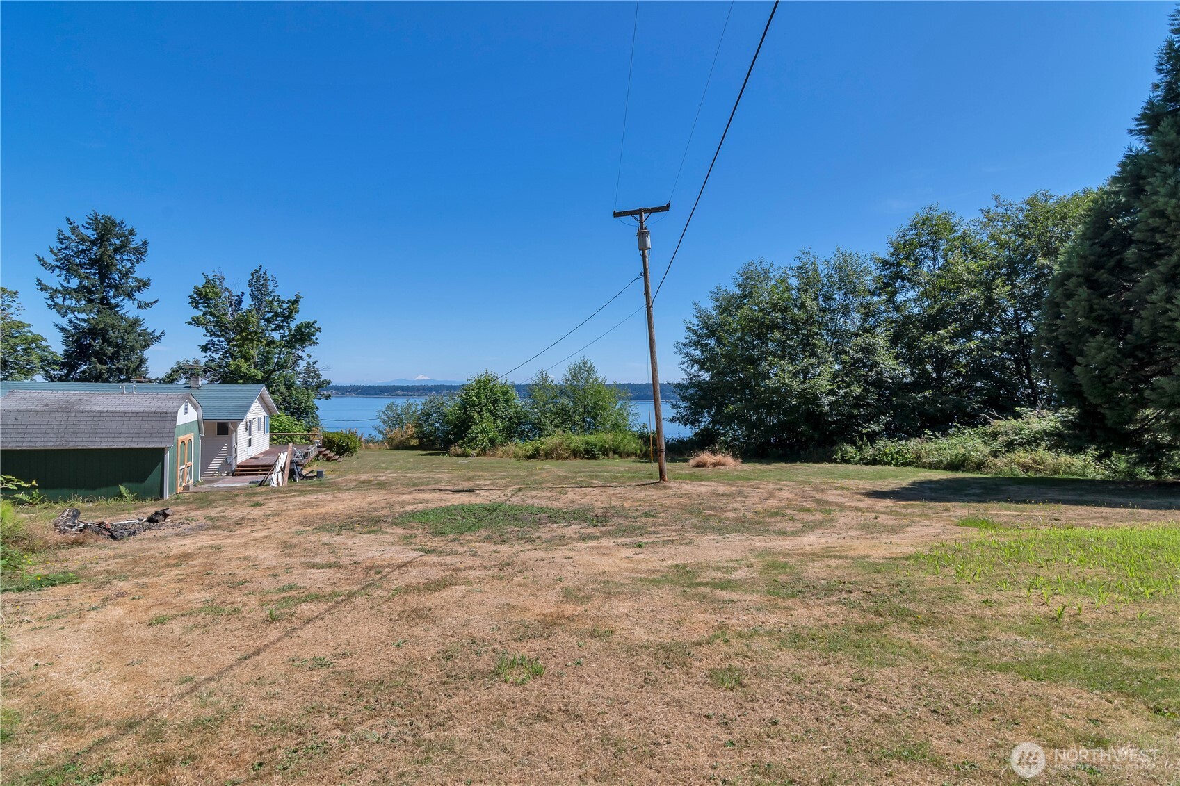 4745 Saratoga Road Property Photo 17