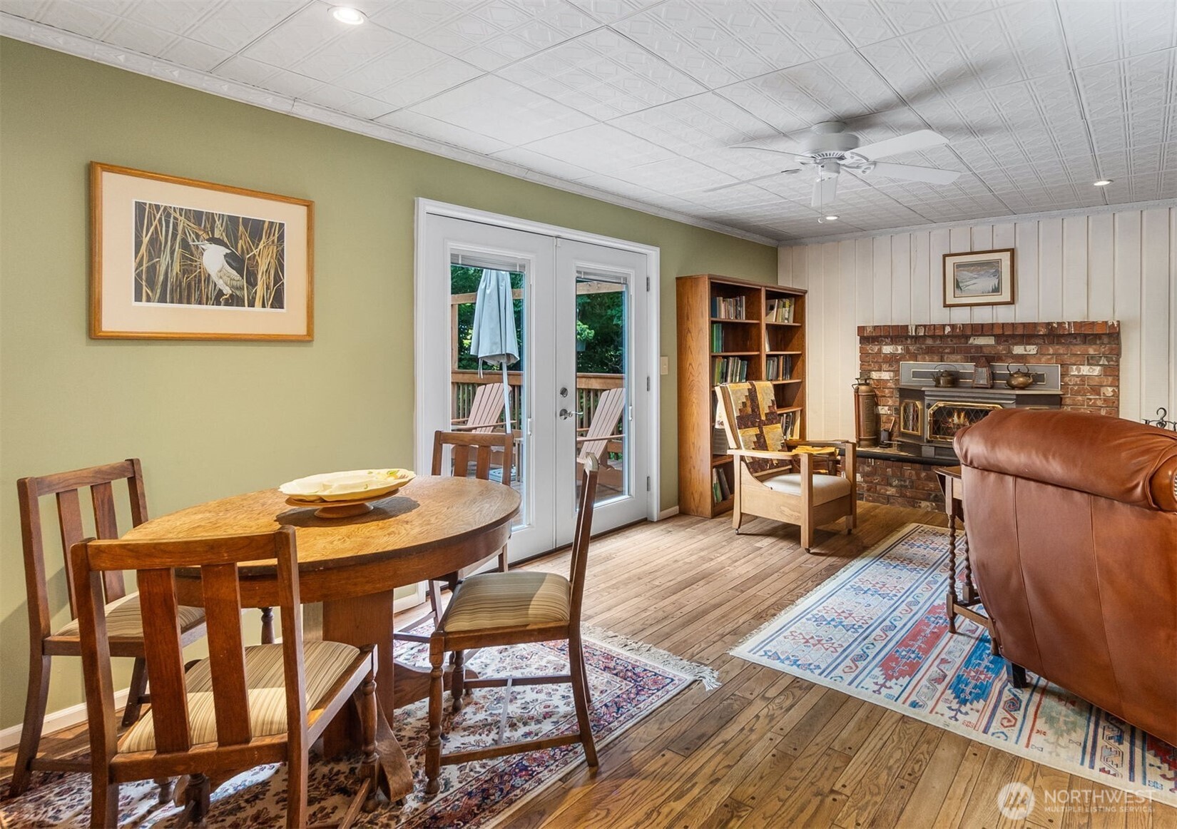 711 Purkey Avenue Property Photo 11