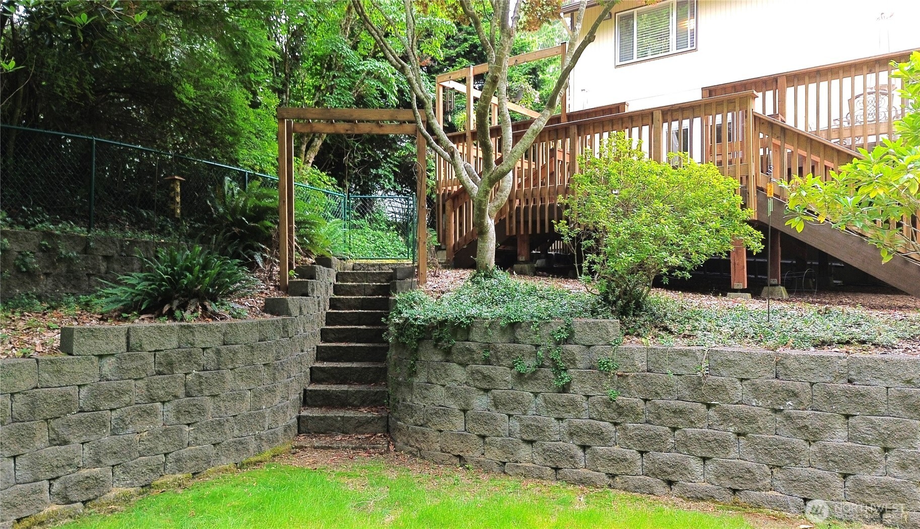 711 Purkey Avenue Property Photo 19