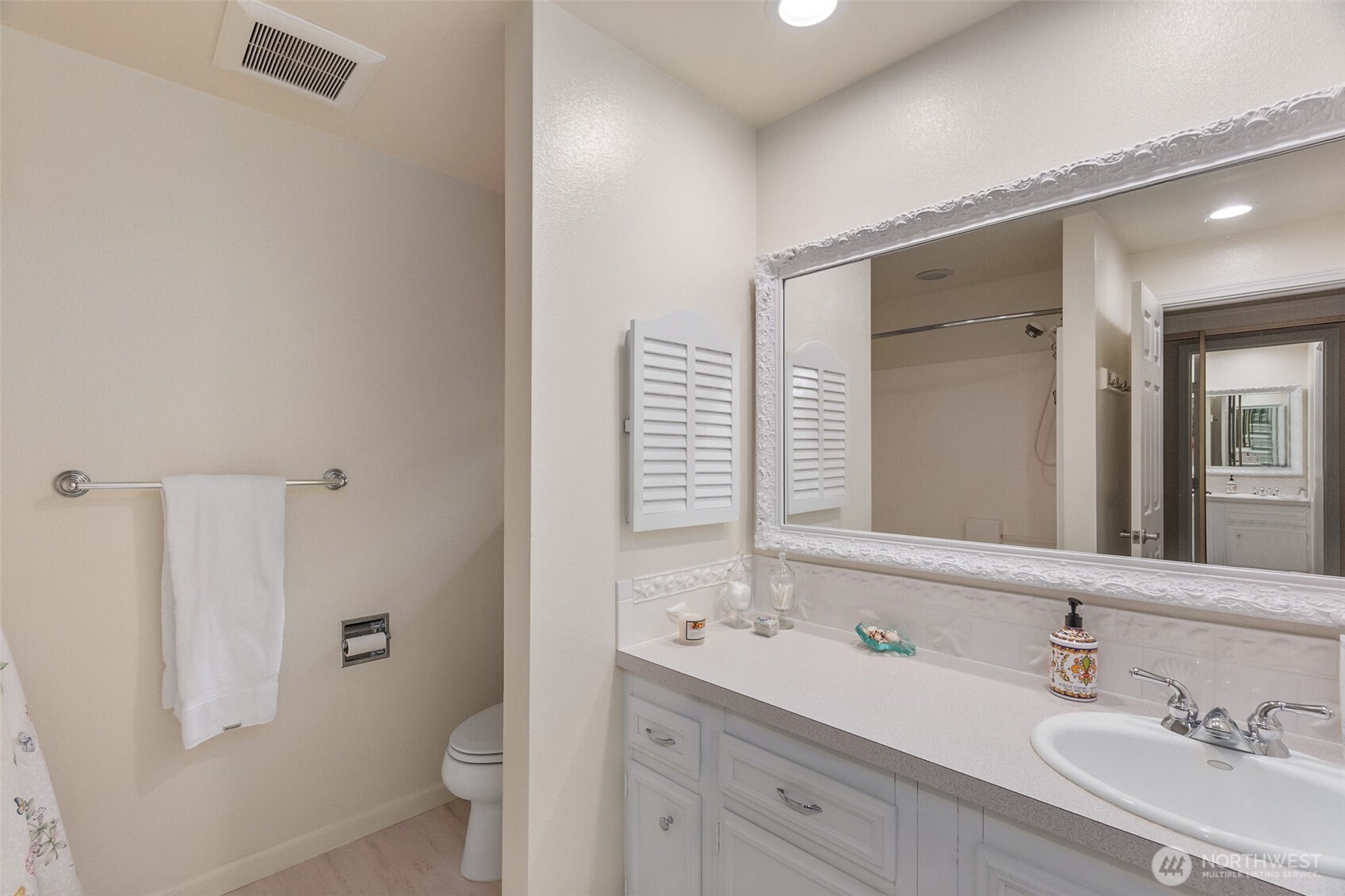 711 Purkey Avenue Property Photo 24