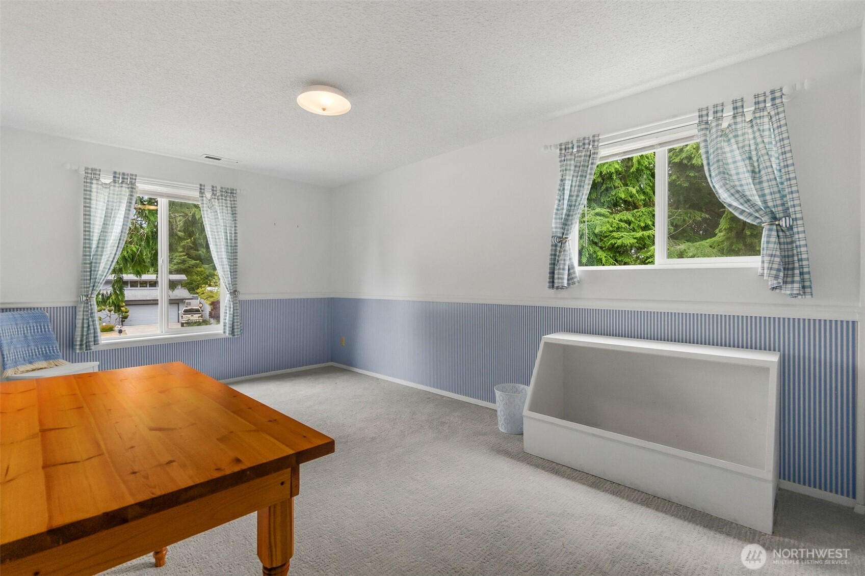 711 Purkey Avenue Property Photo 26