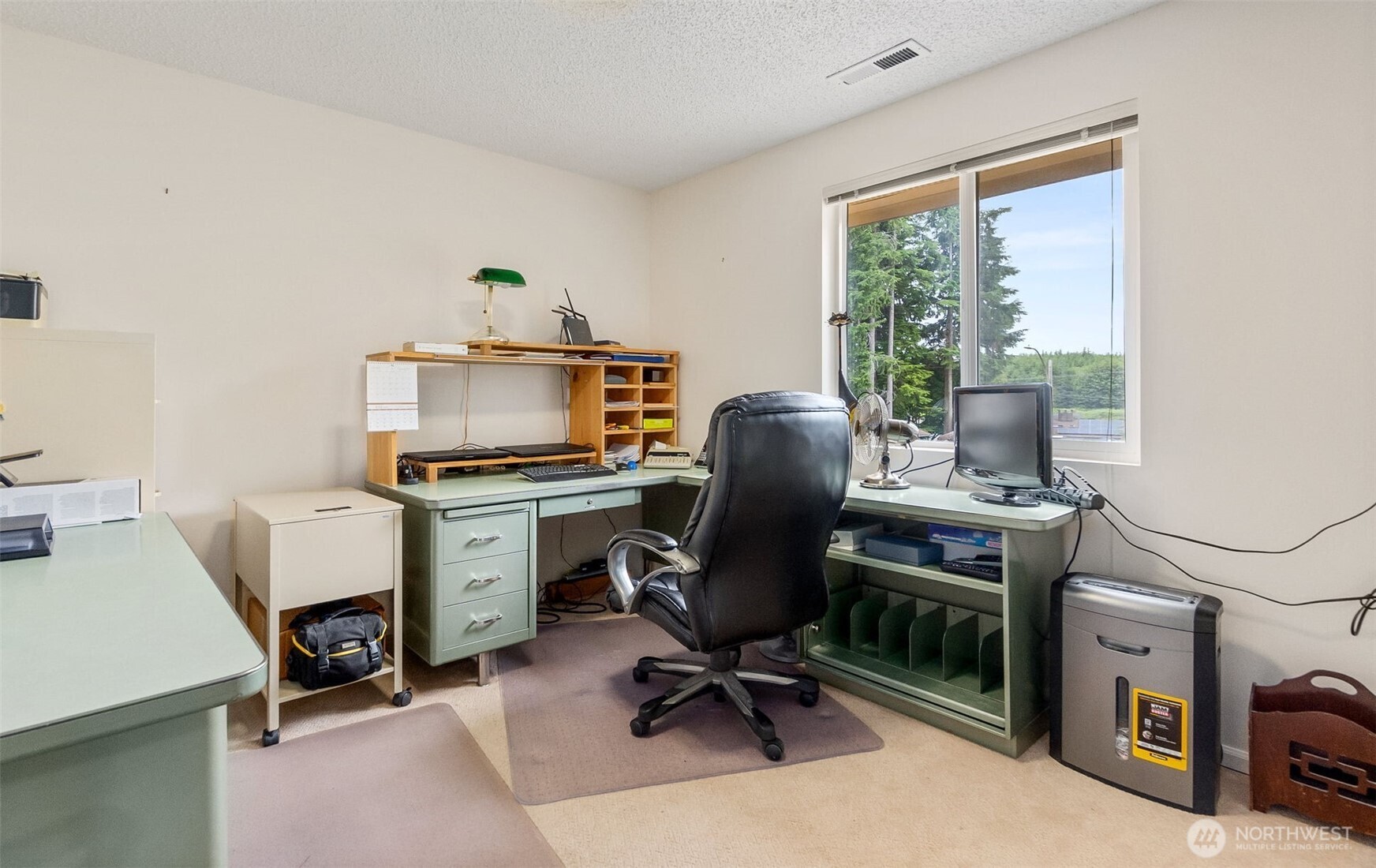 711 Purkey Avenue Property Photo 30