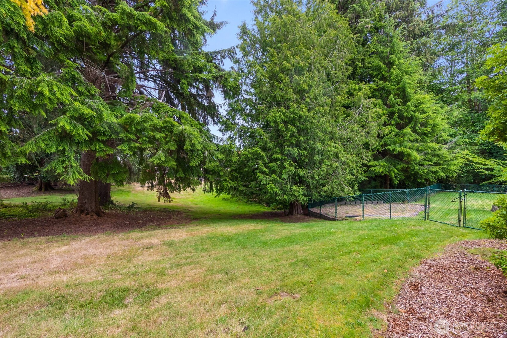 711 Purkey Avenue Property Photo 35