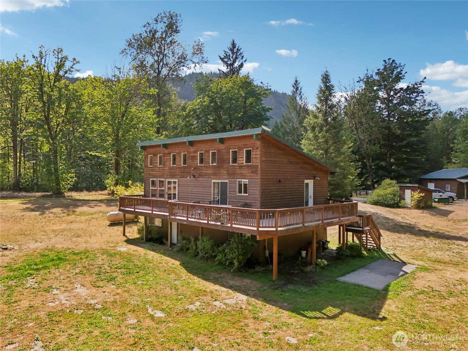 14341 State Route 530 Property Photo 1