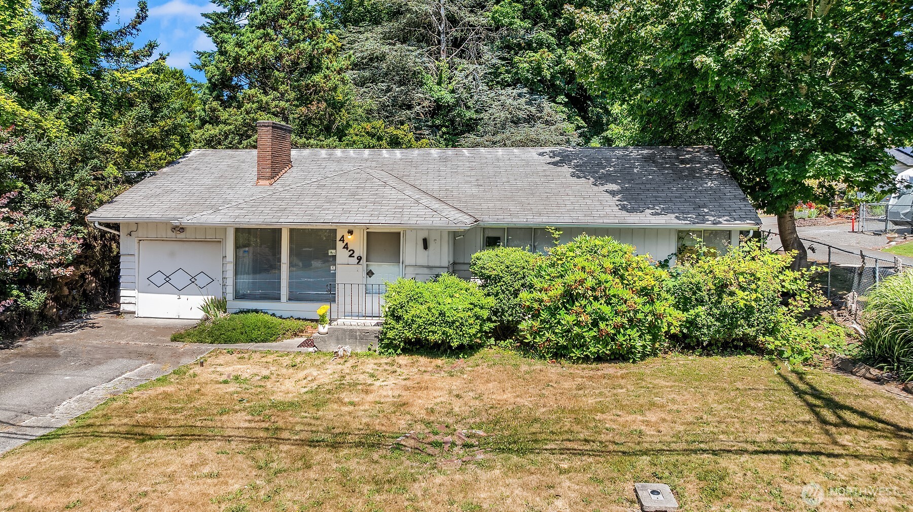 4429 180th Street Property Photo 1