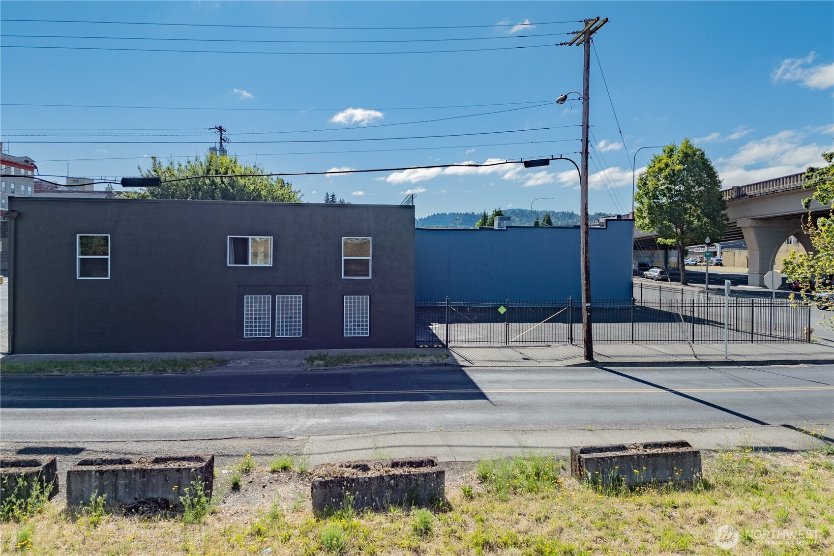 103 Allen Street Property Photo 3