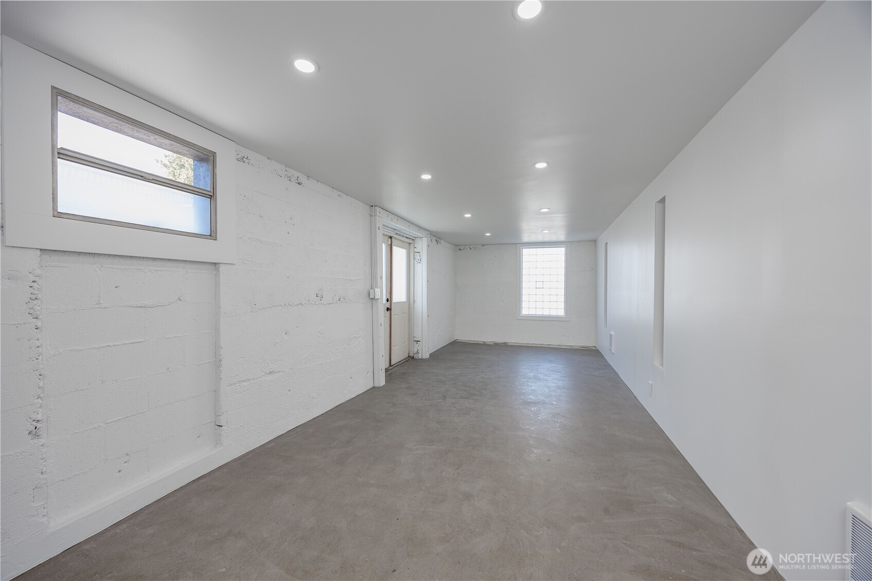 103 Allen Street Property Photo 9