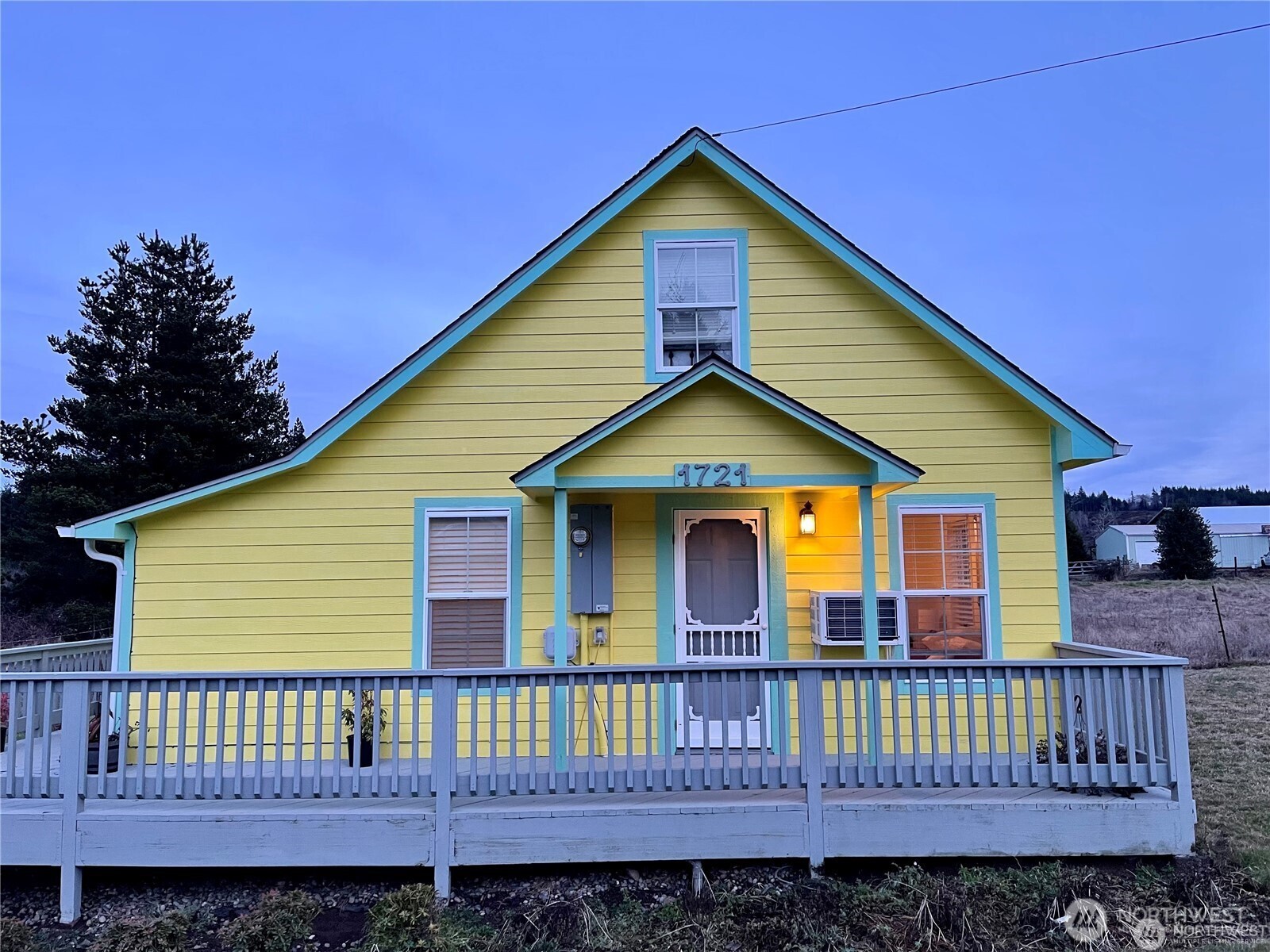 1707 1721 Fowler Road Property Photo 1