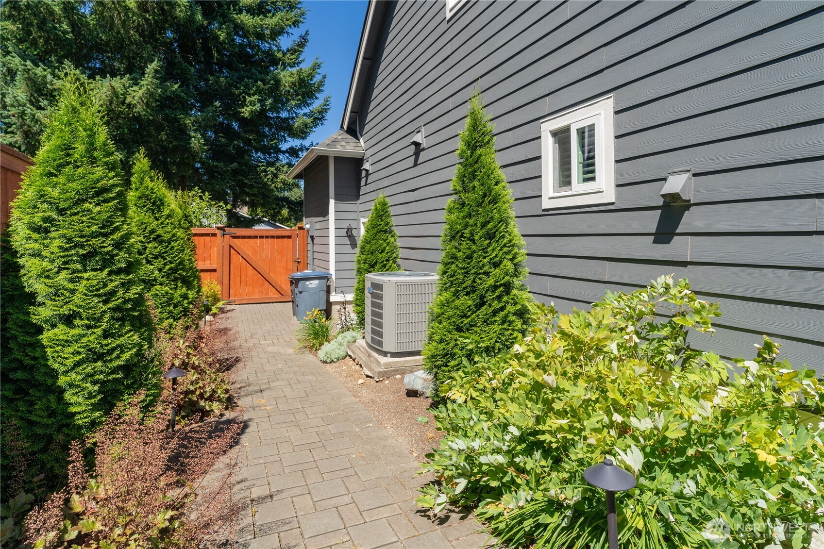 7118 57th Street Court Property Photo 28