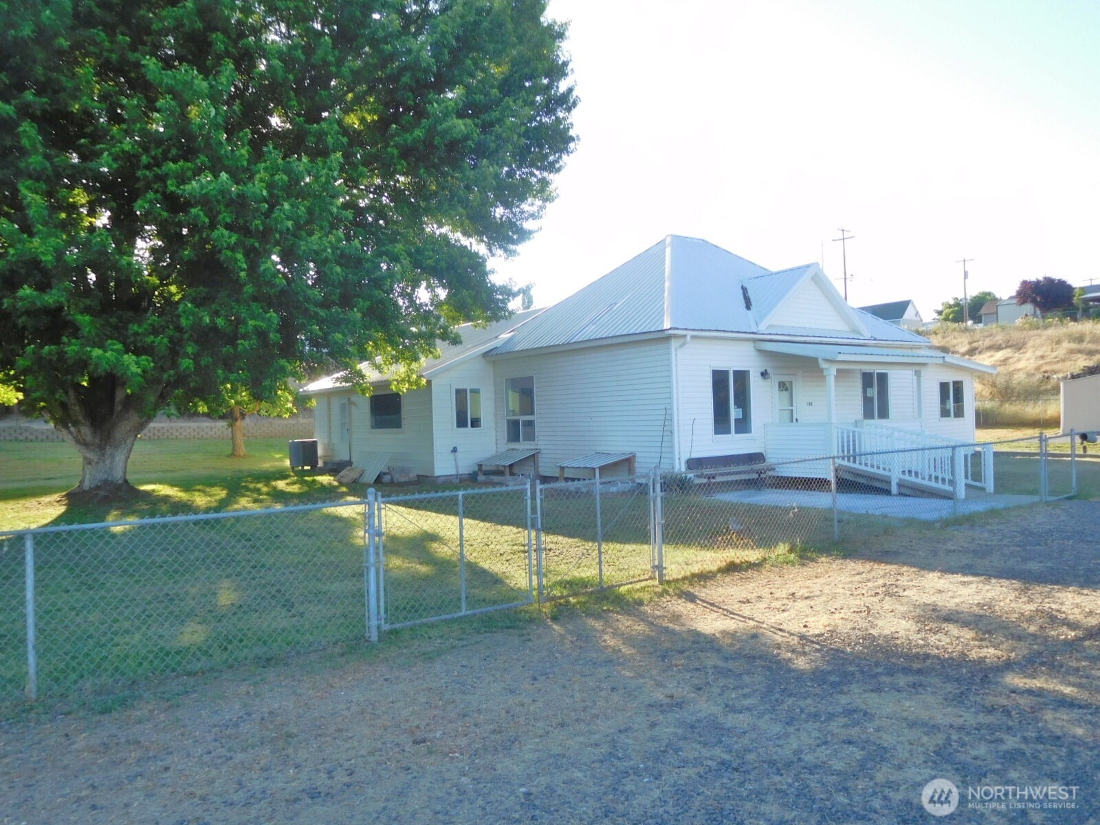 135 N 3rd Avenue Property Photo 1