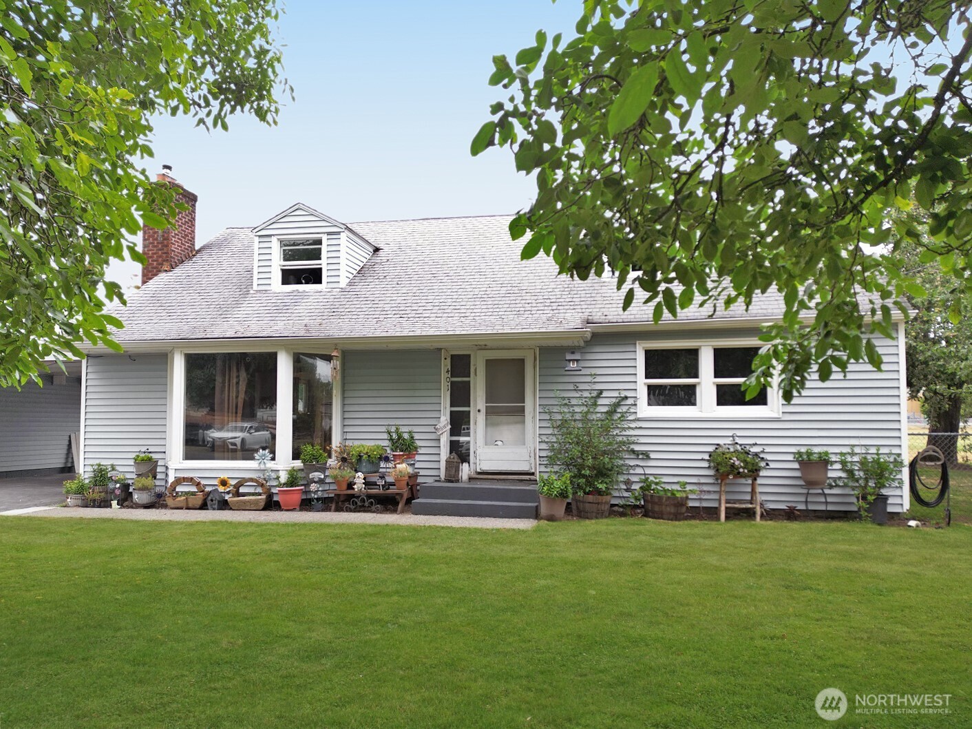 401 South Street Property Photo 1