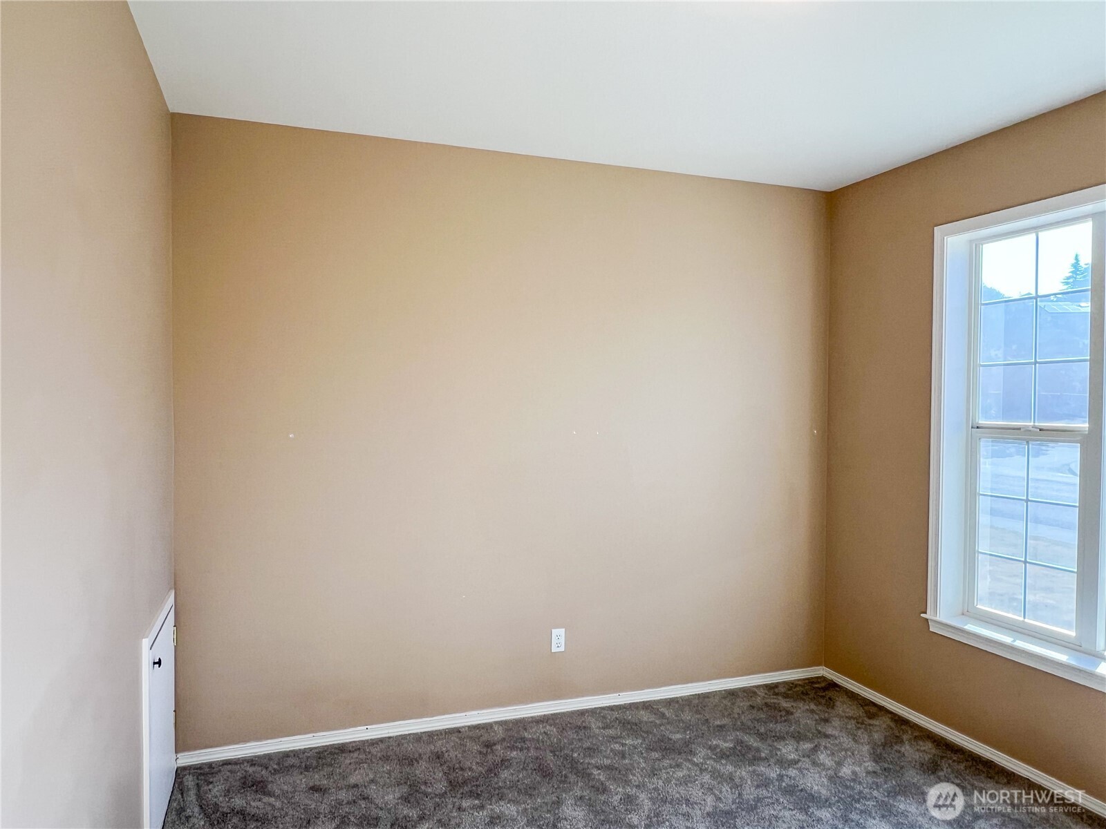 1257 Cameo Court Property Photo 6