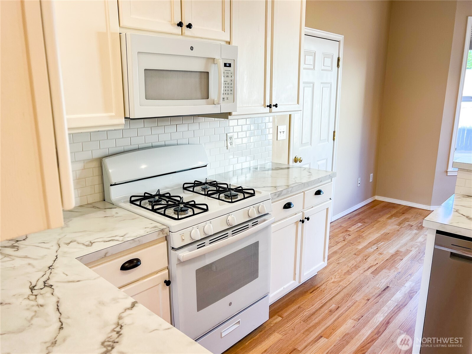 1257 Cameo Court Property Photo 14