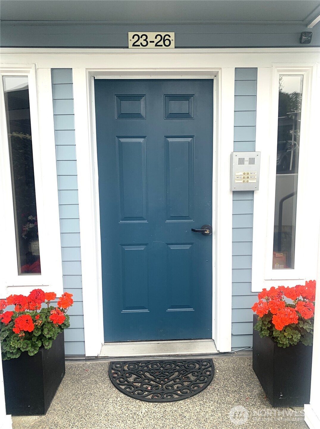 625 N Jackson Avenue C24 Property Photo 5