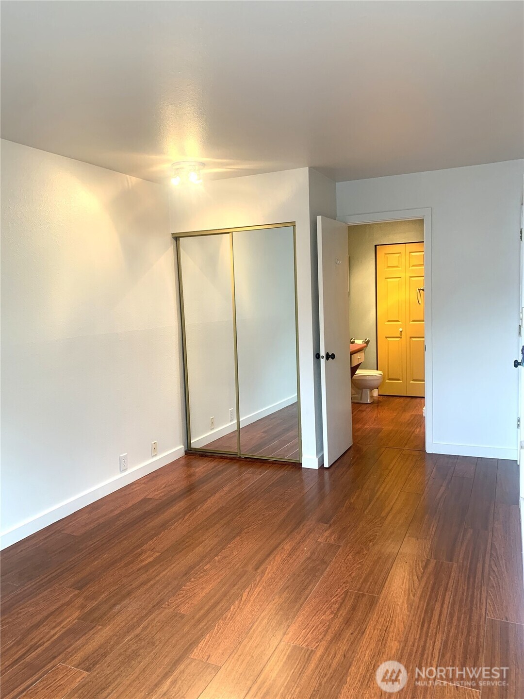 625 N Jackson Avenue C24 Property Photo 24