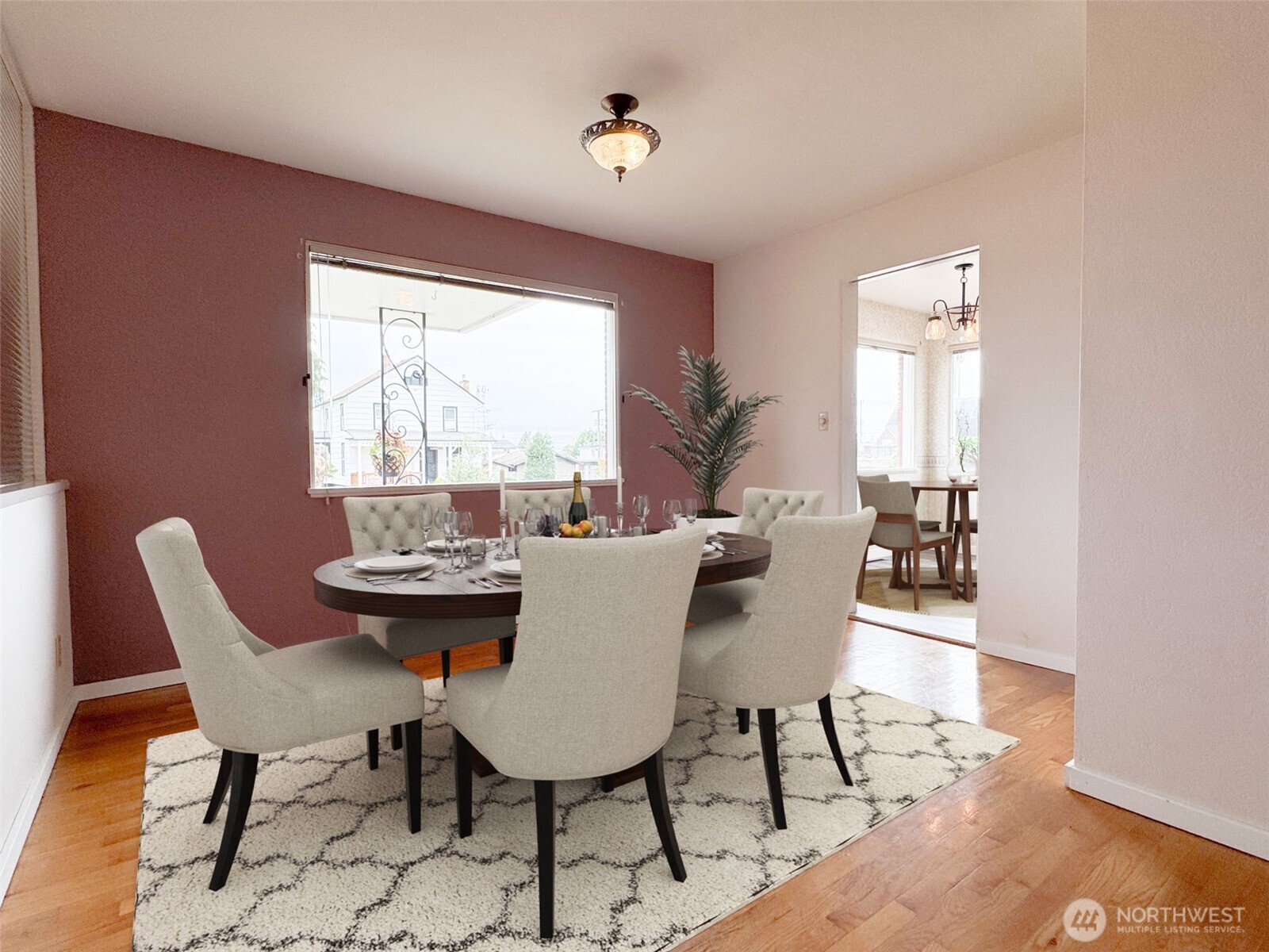 126 W 6th Street Property Photo 5