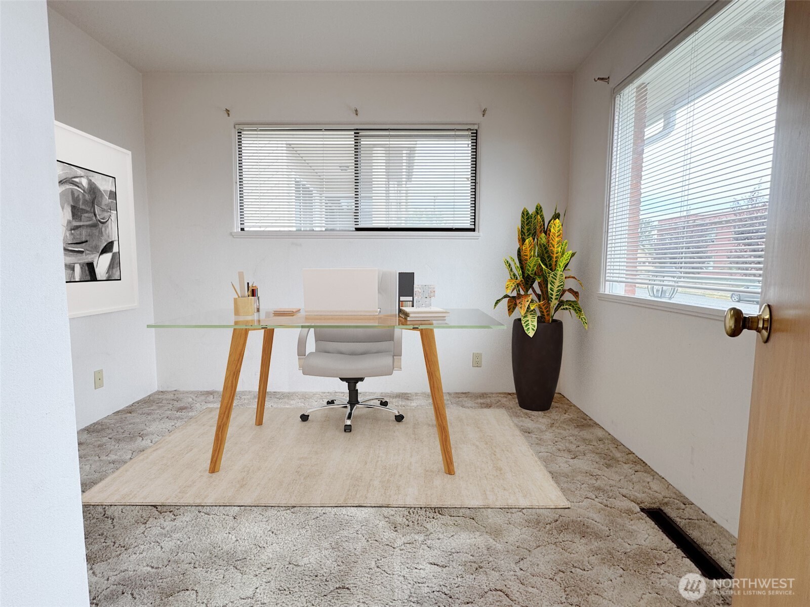 126 W 6th Street Property Photo 17