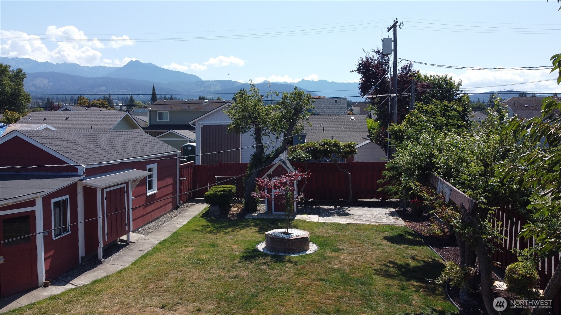 126 W 6th Street Property Photo 31