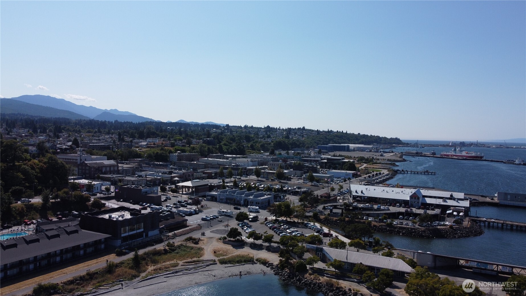 126 W 6th Street Property Photo 37