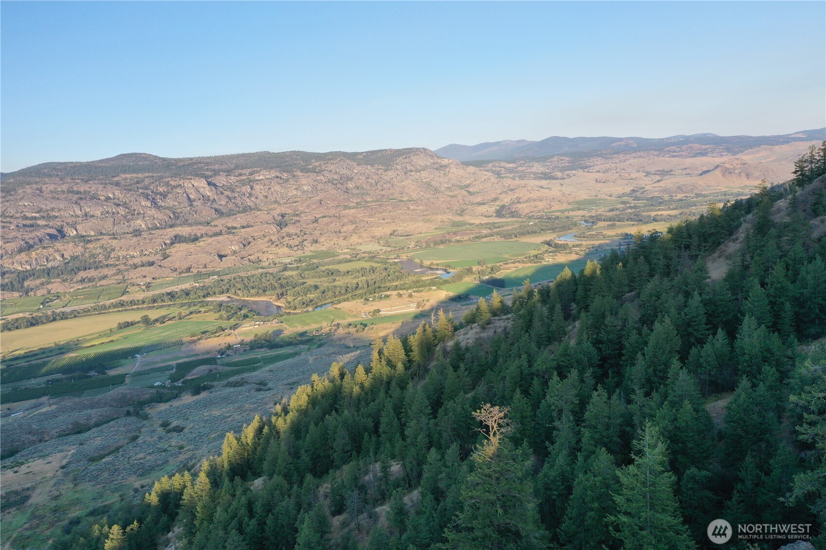 111 Eaglebluff Property Photo 1