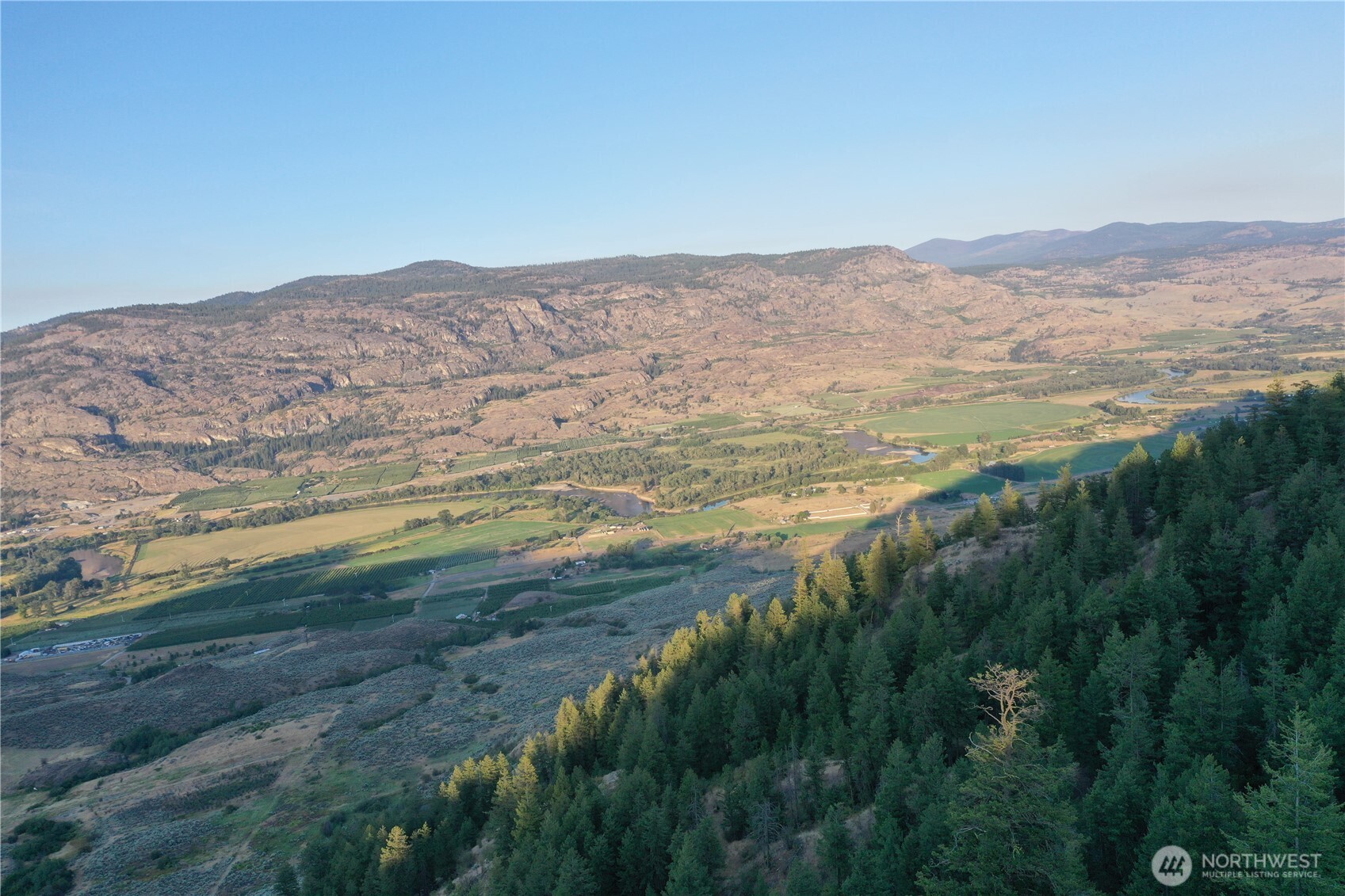 111 Eaglebluff Property Photo 17