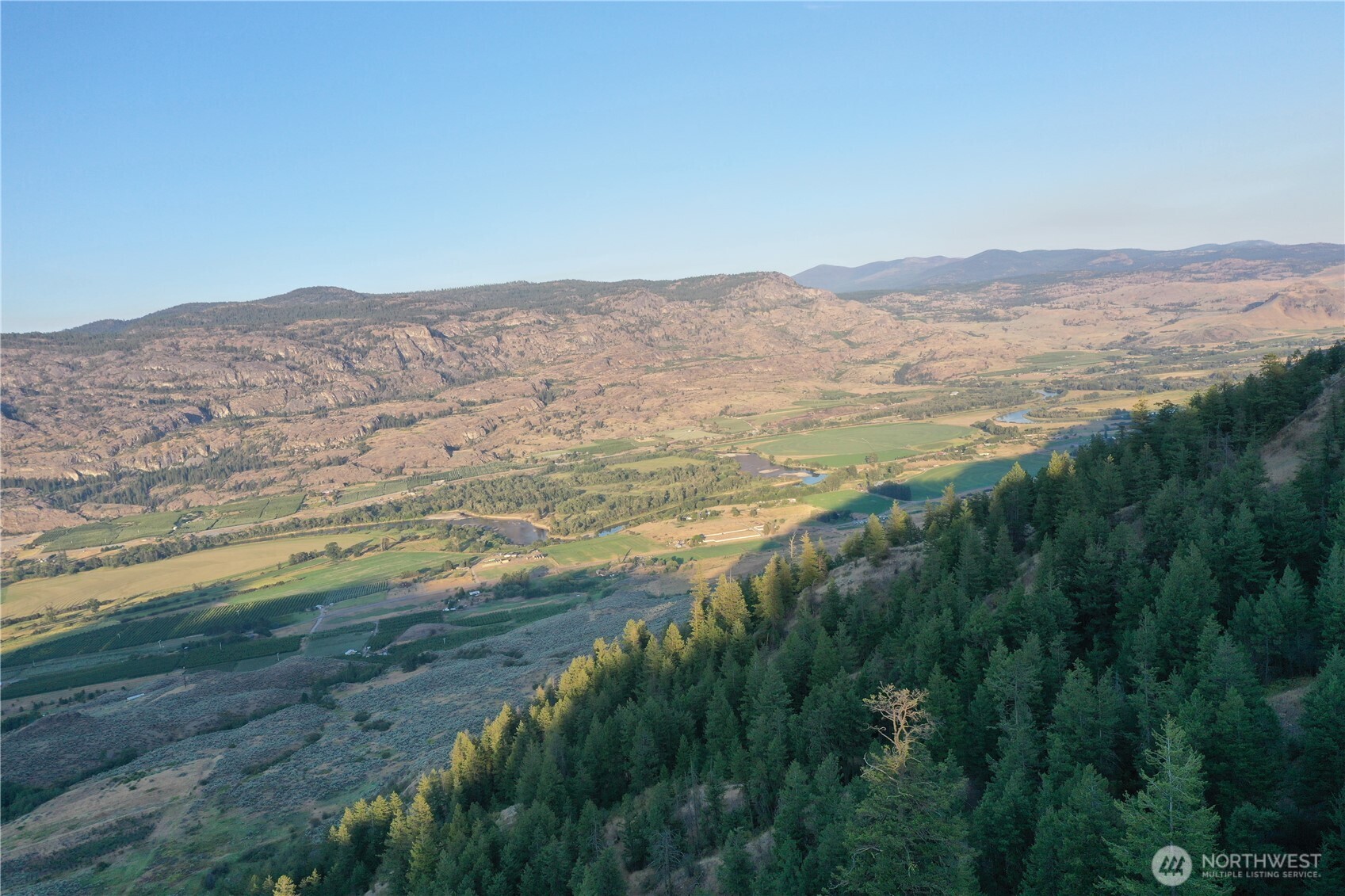 111 Eaglebluff Property Photo 18