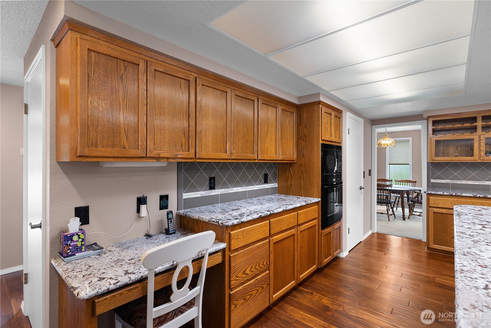 3939 Foxhall Drive Property Photo 13