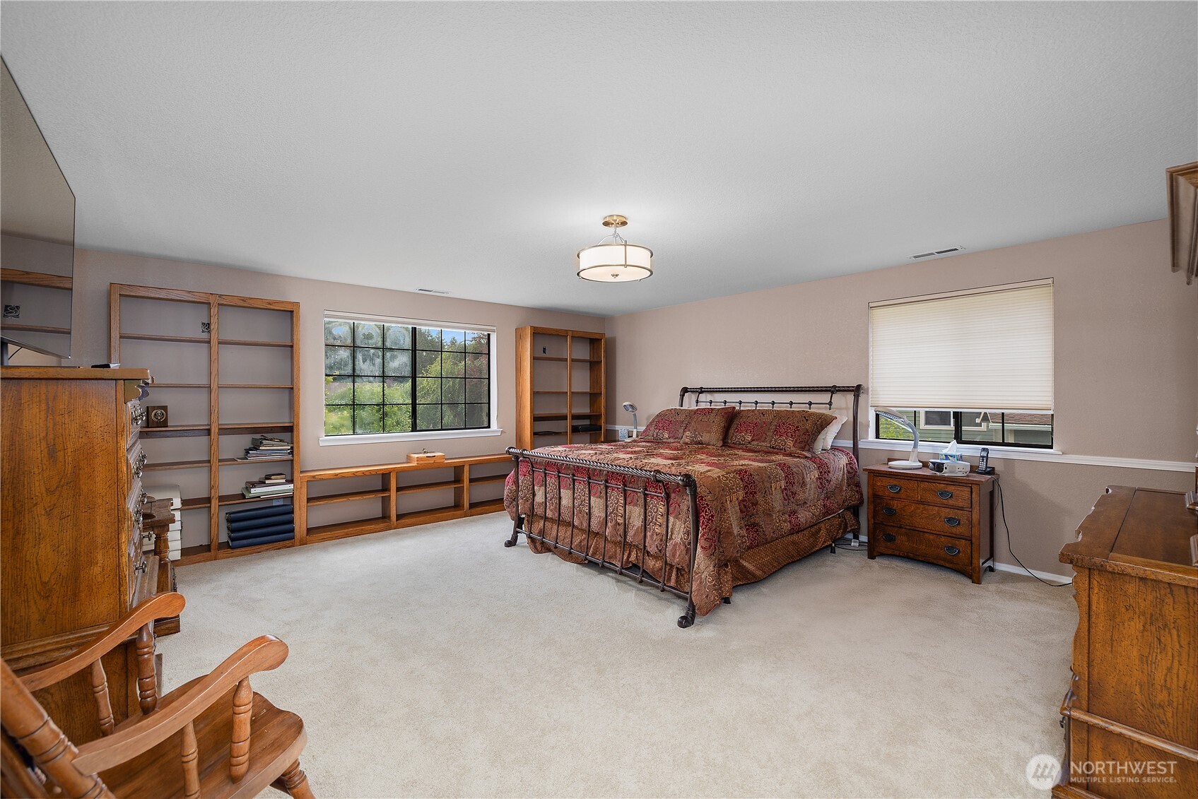 3939 Foxhall Drive Property Photo 27