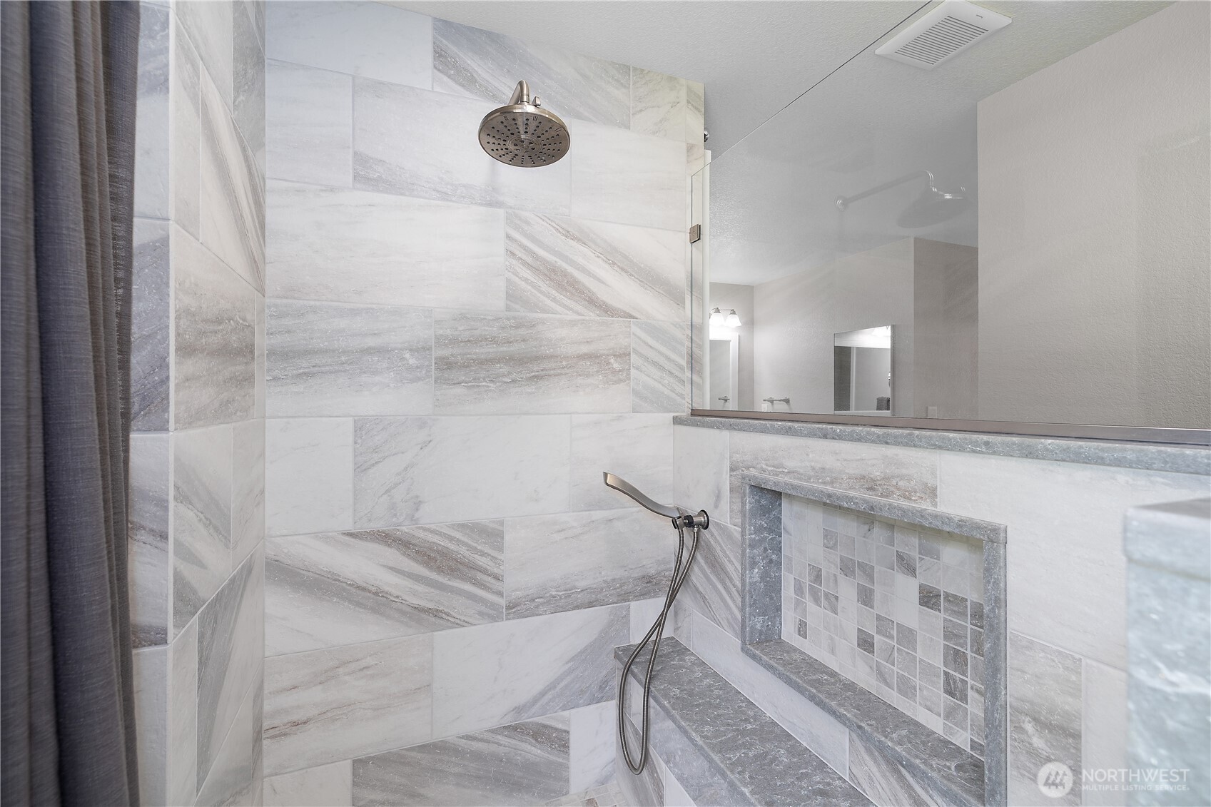 3939 Foxhall Drive Property Photo 31