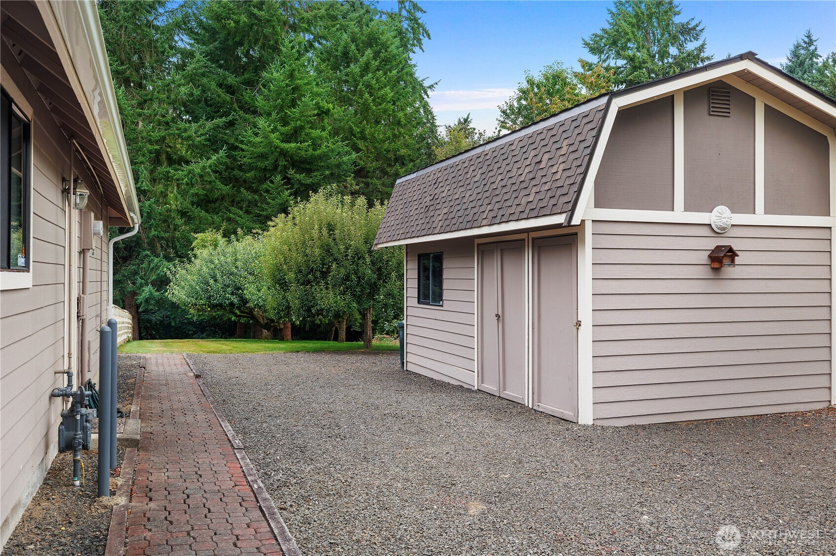 3939 Foxhall Drive Property Photo 37