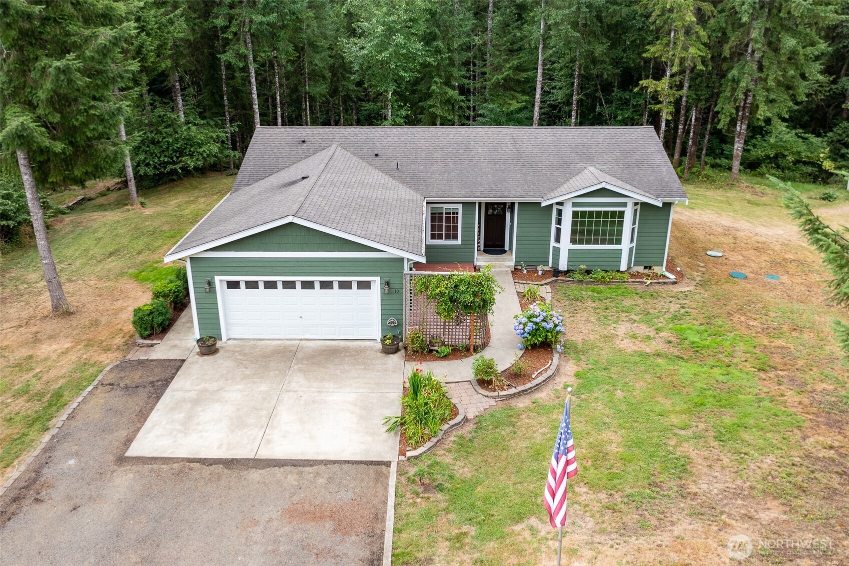 10 Fawn Lane Property Photo 1