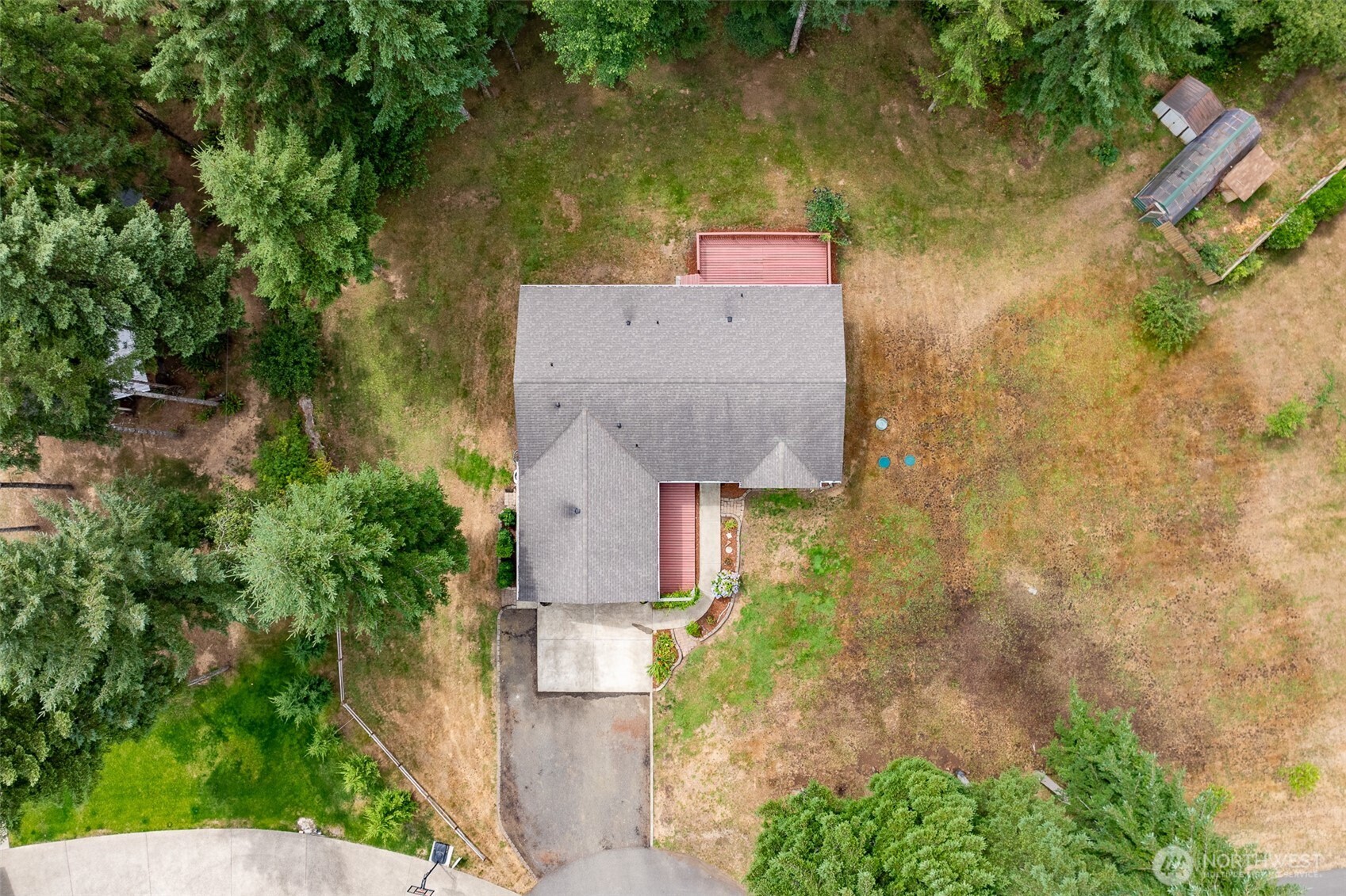 10 Fawn Lane Property Photo 17