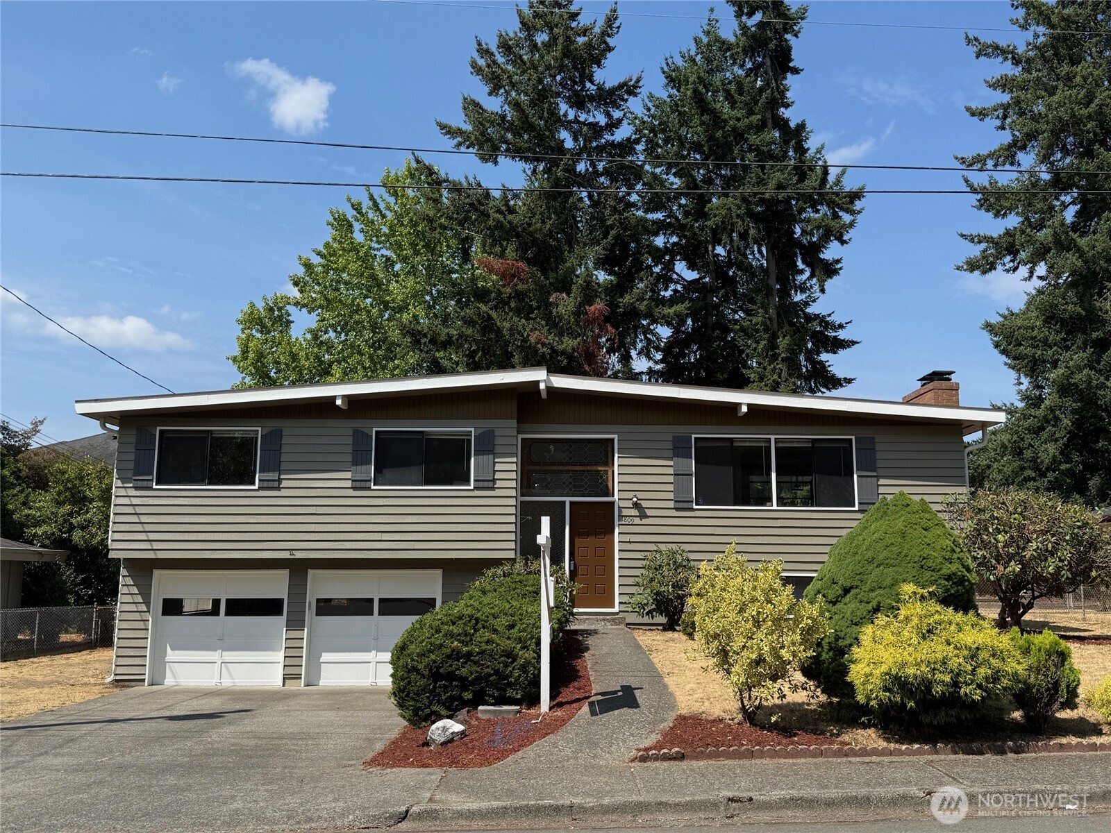 1809 Blaine Avenue Property Photo 1