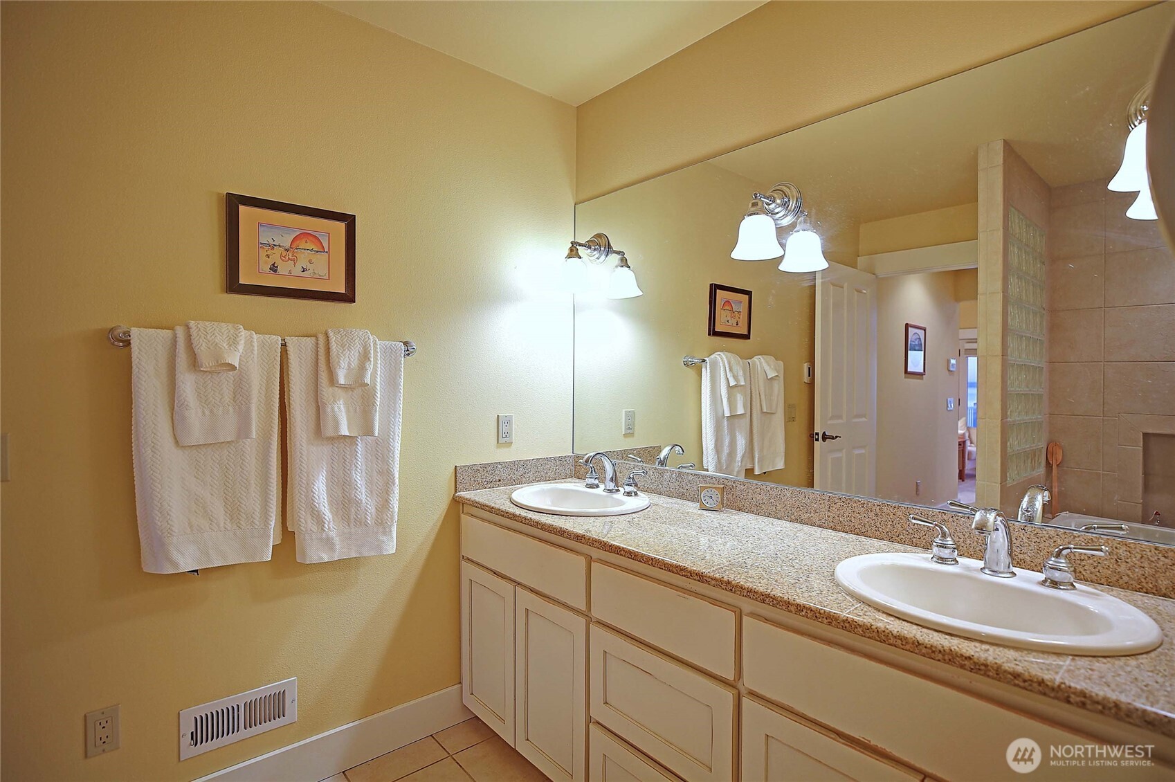 211 N Sunset Property Photo 29