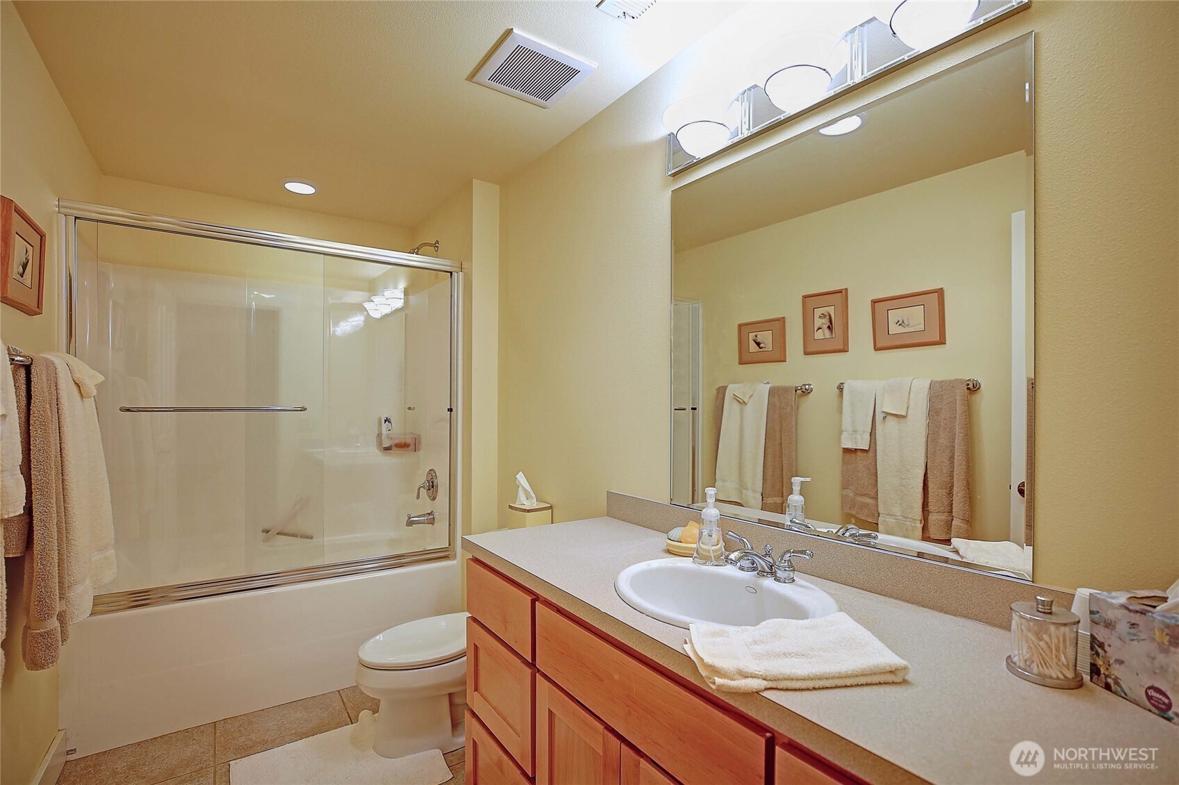 211 N Sunset Property Photo 34
