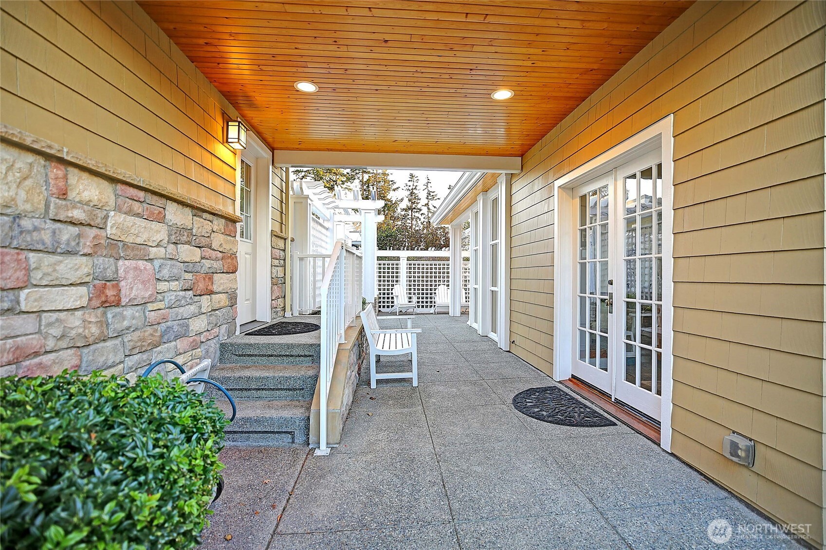 211 N Sunset Property Photo 40