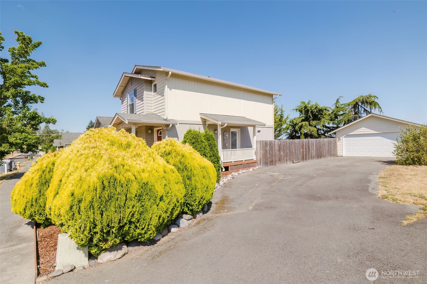 131 Alpine Loop Property Photo 2