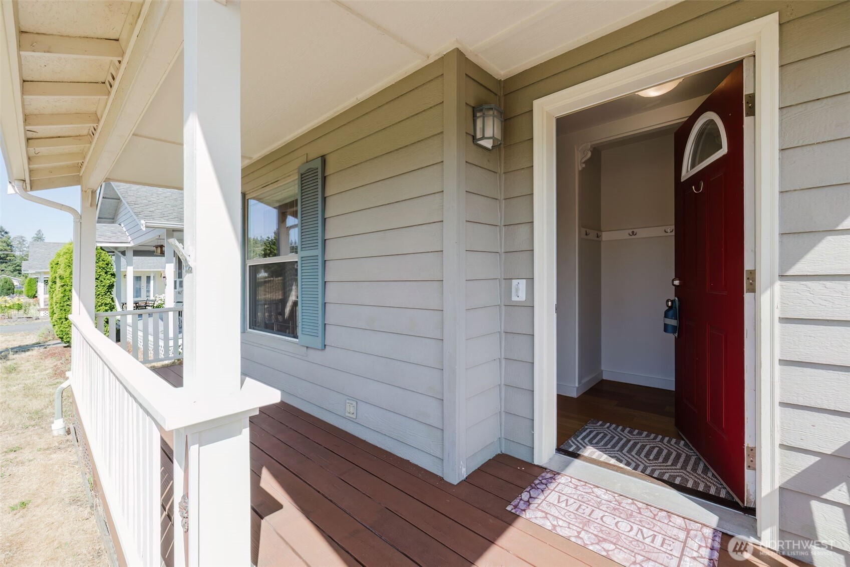 131 Alpine Loop Property Photo 3