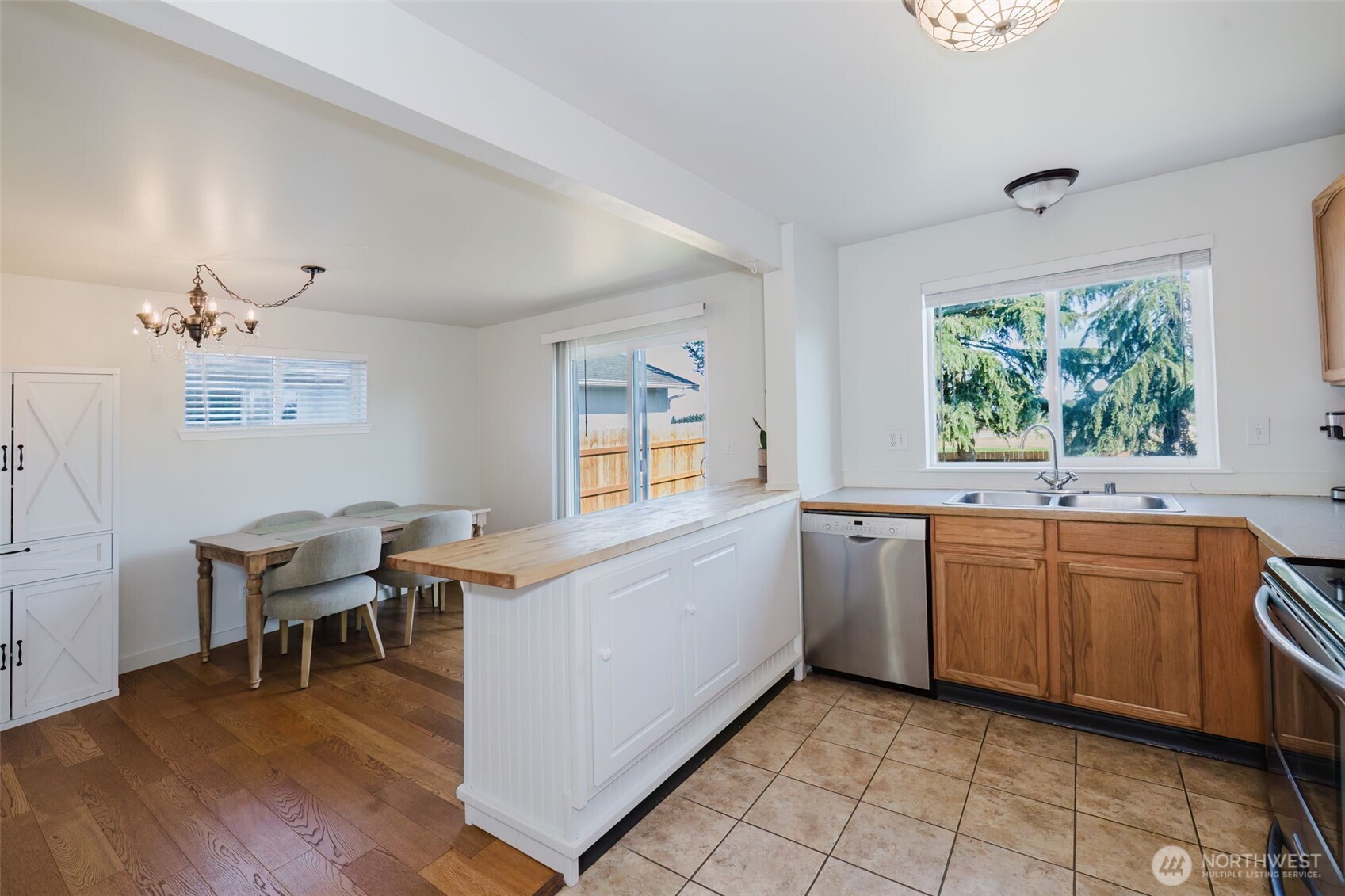 131 Alpine Loop Property Photo 7