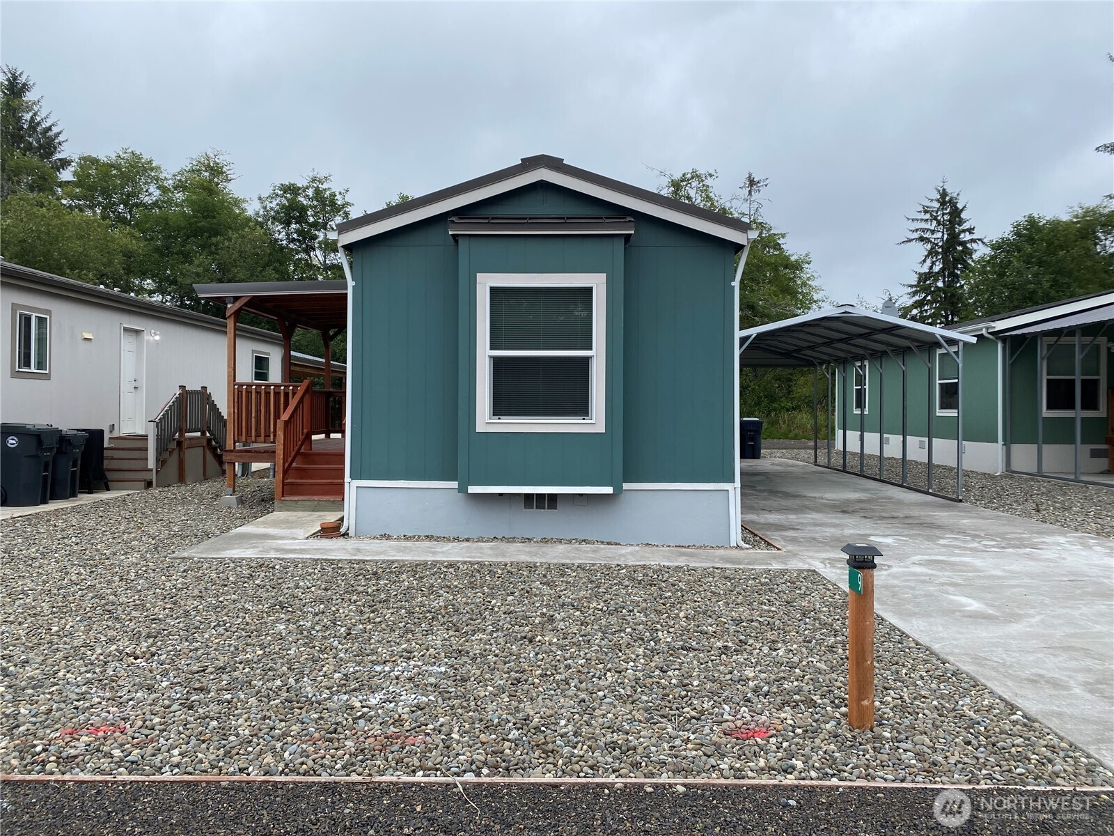 2010 Broadway Avenue 9 Property Photo 1