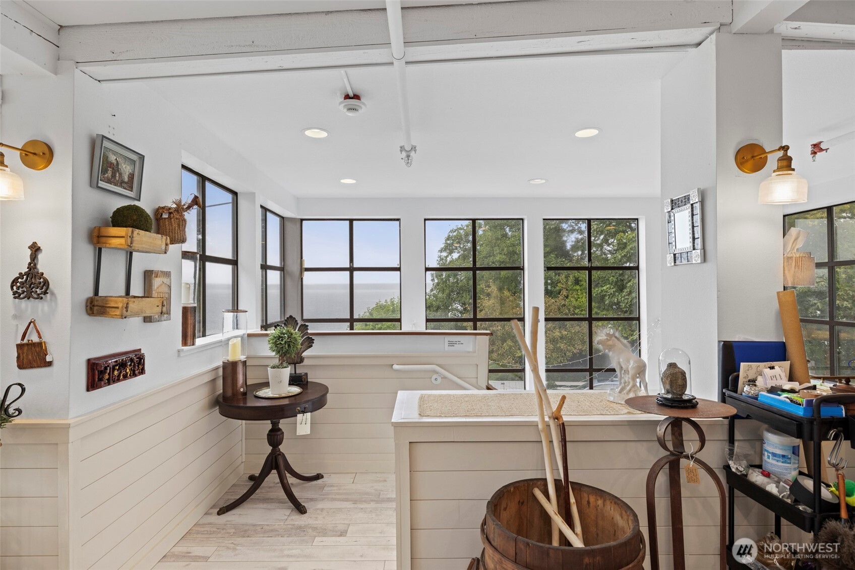 105 1st Street Property Photo 8
