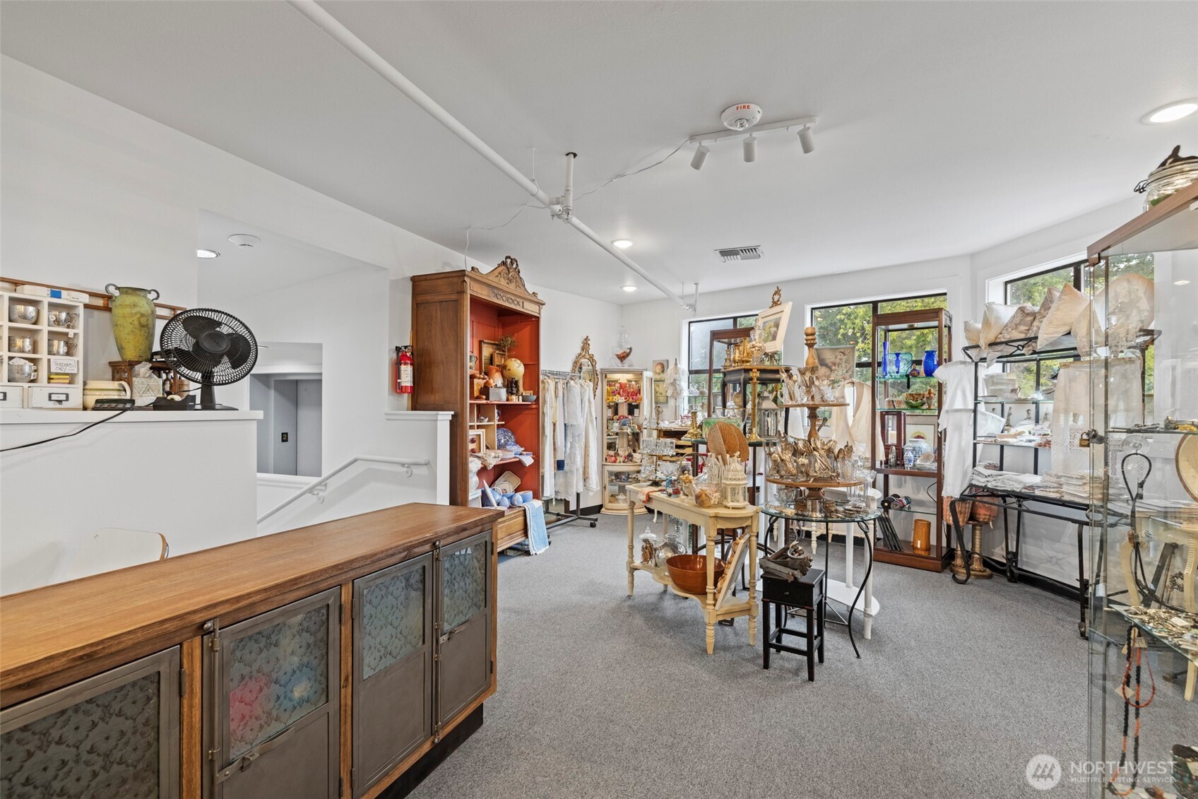 105 1st Street Property Photo 17