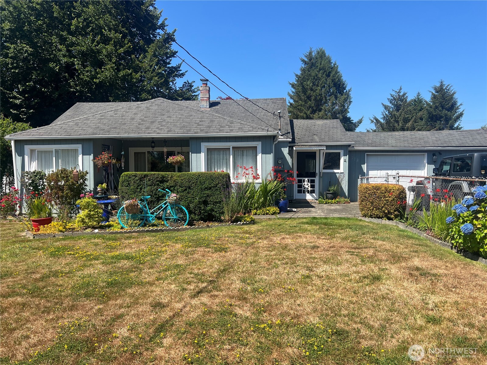 312 W Lovett Street Property Photo 1