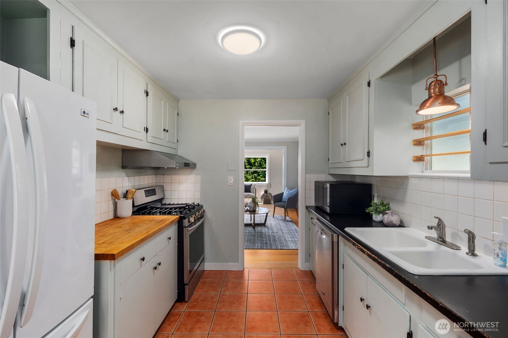 340 Ne 53rd Street Property Photo 10