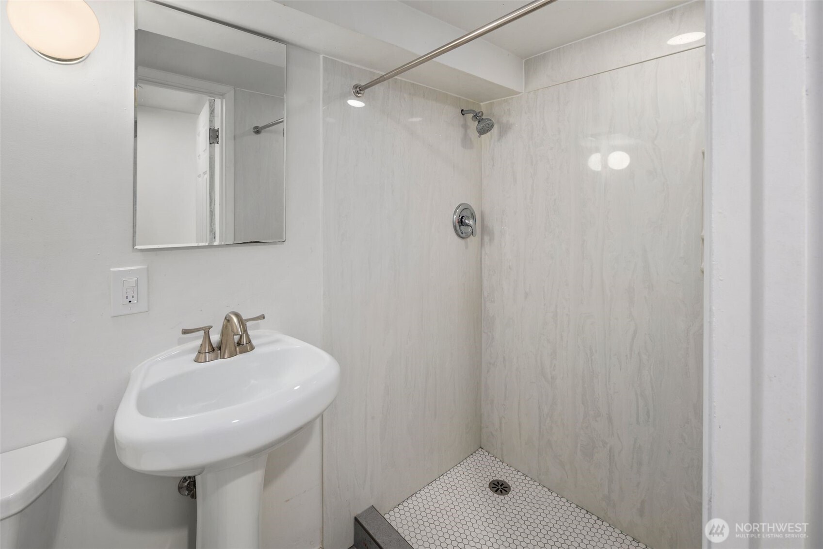 340 Ne 53rd Street Property Photo 25