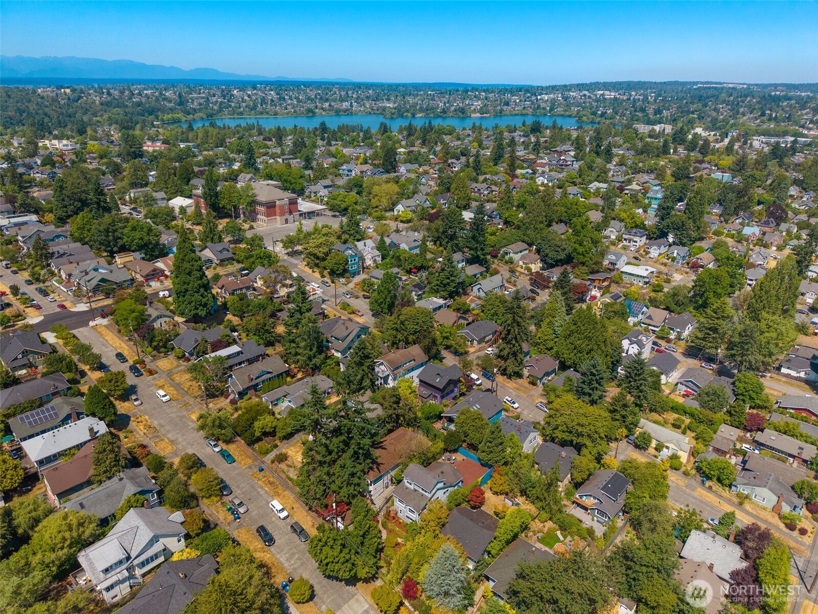 340 Ne 53rd Street Property Photo 38