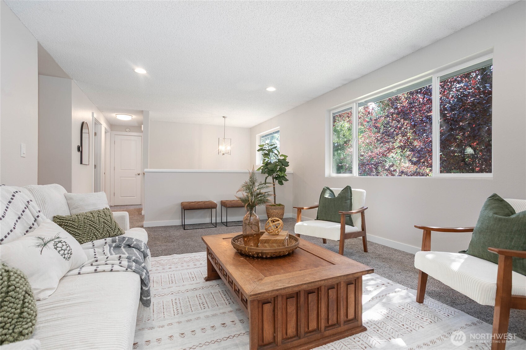 6830 Vail Drive Property Photo 6