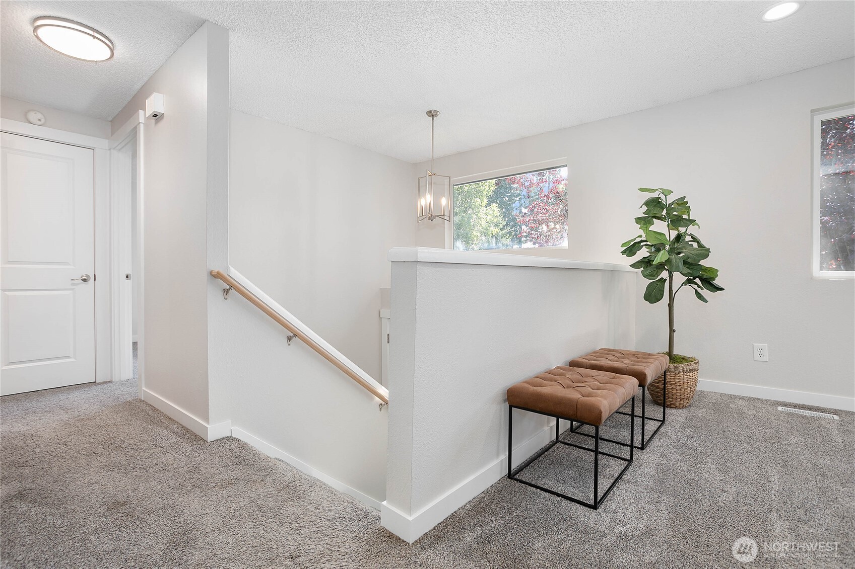 6830 Vail Drive Property Photo 9