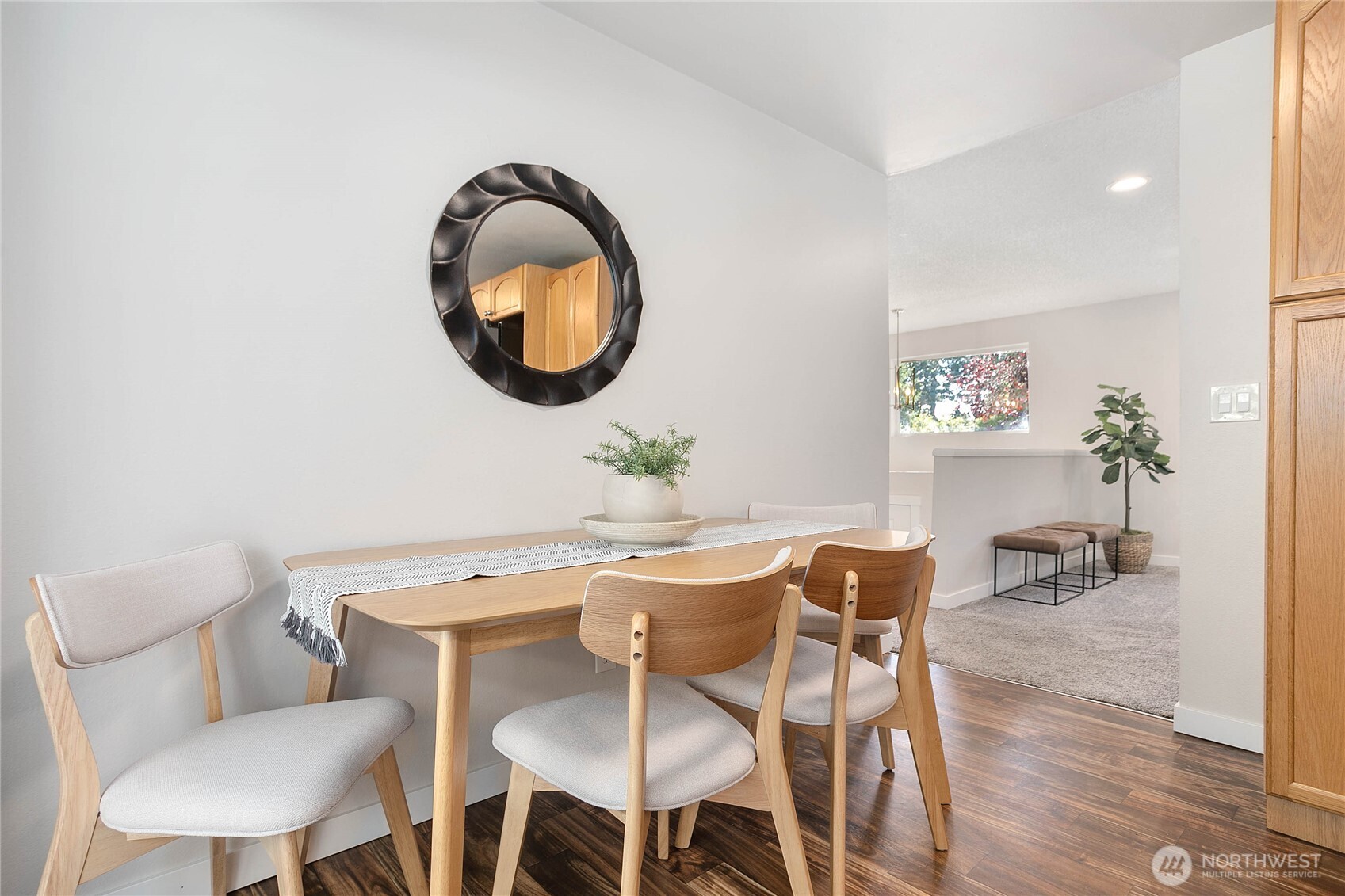 6830 Vail Drive Property Photo 10