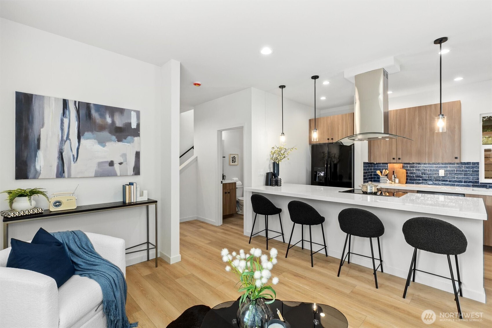 7713 34th Avenue Property Photo 8